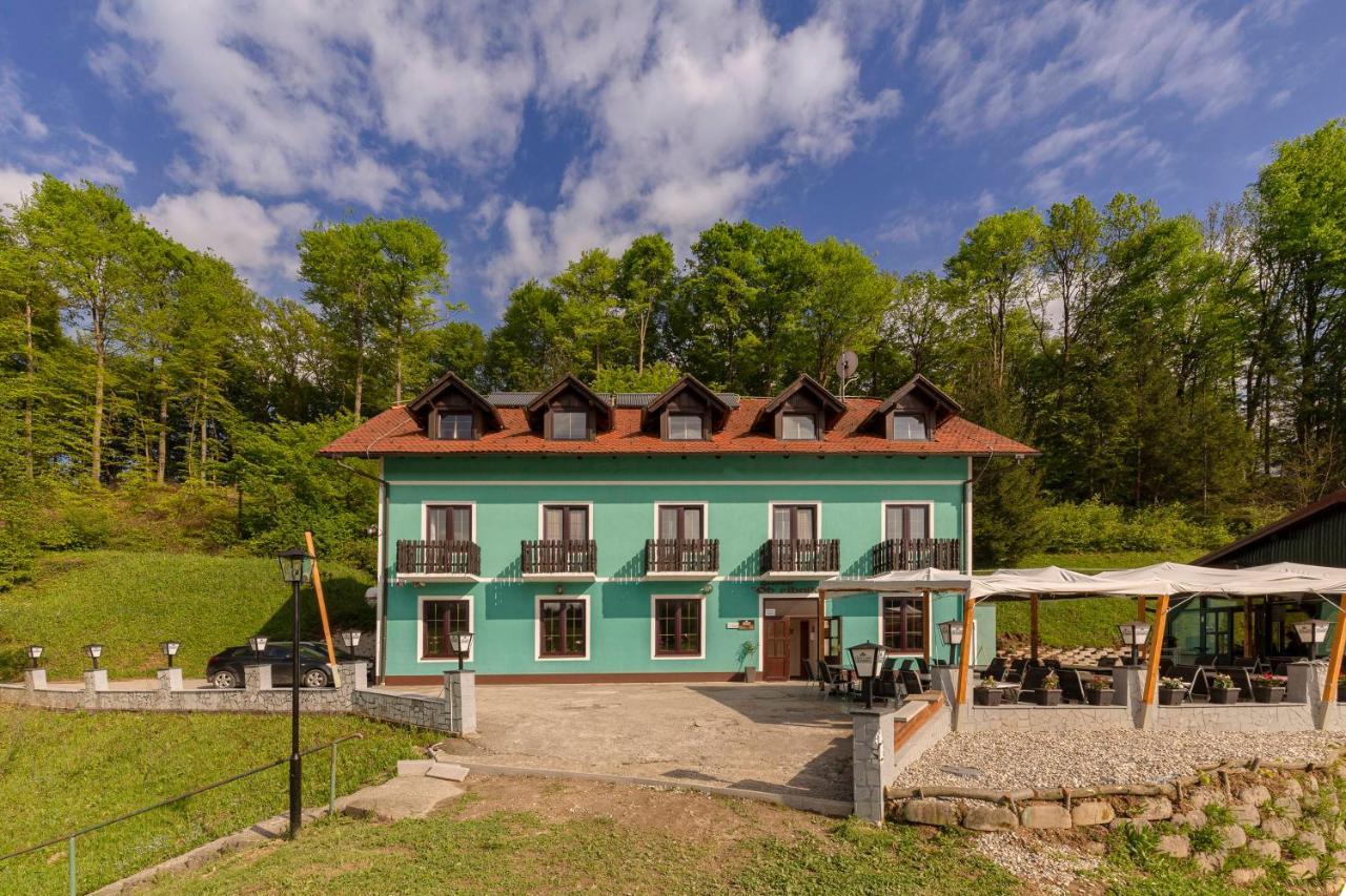 Penzion Ob Ribniku Podlehnik Exterior foto