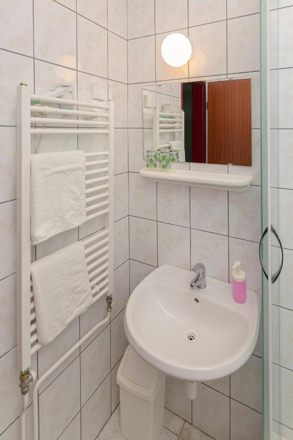 Penzion Ob Ribniku Podlehnik Exterior foto